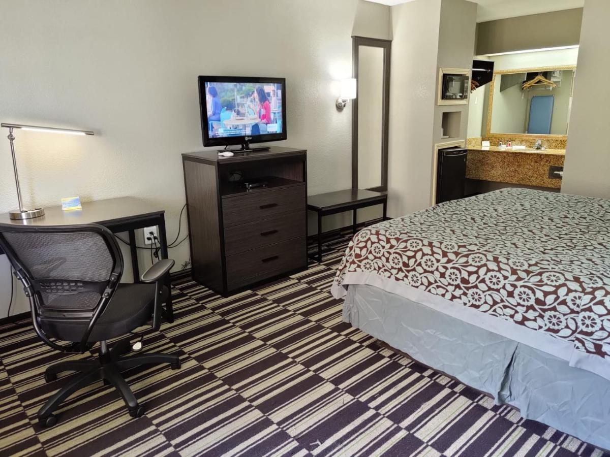 Days Inn By Wyndham Southaven Ms Exteriör bild